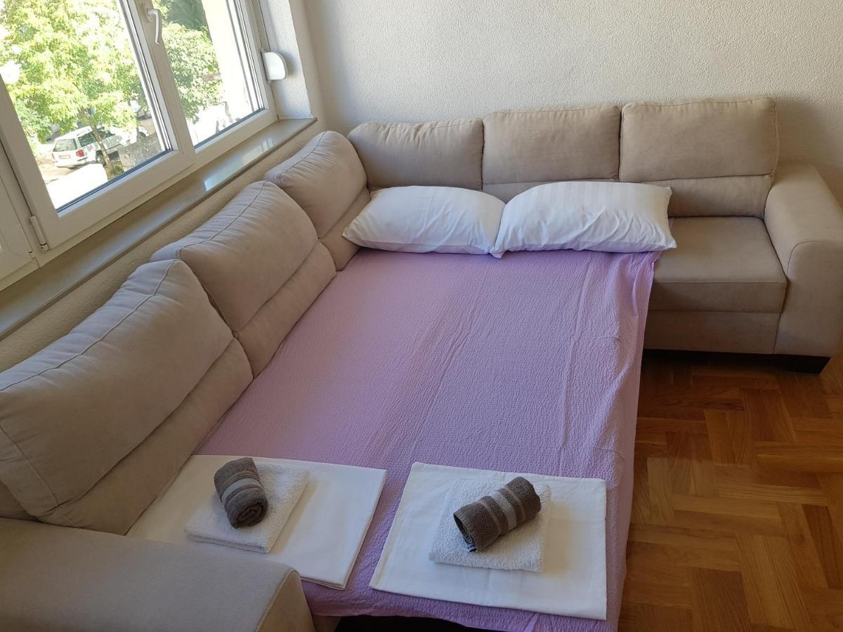 טרביניה Apartman Natasa מראה חיצוני תמונה